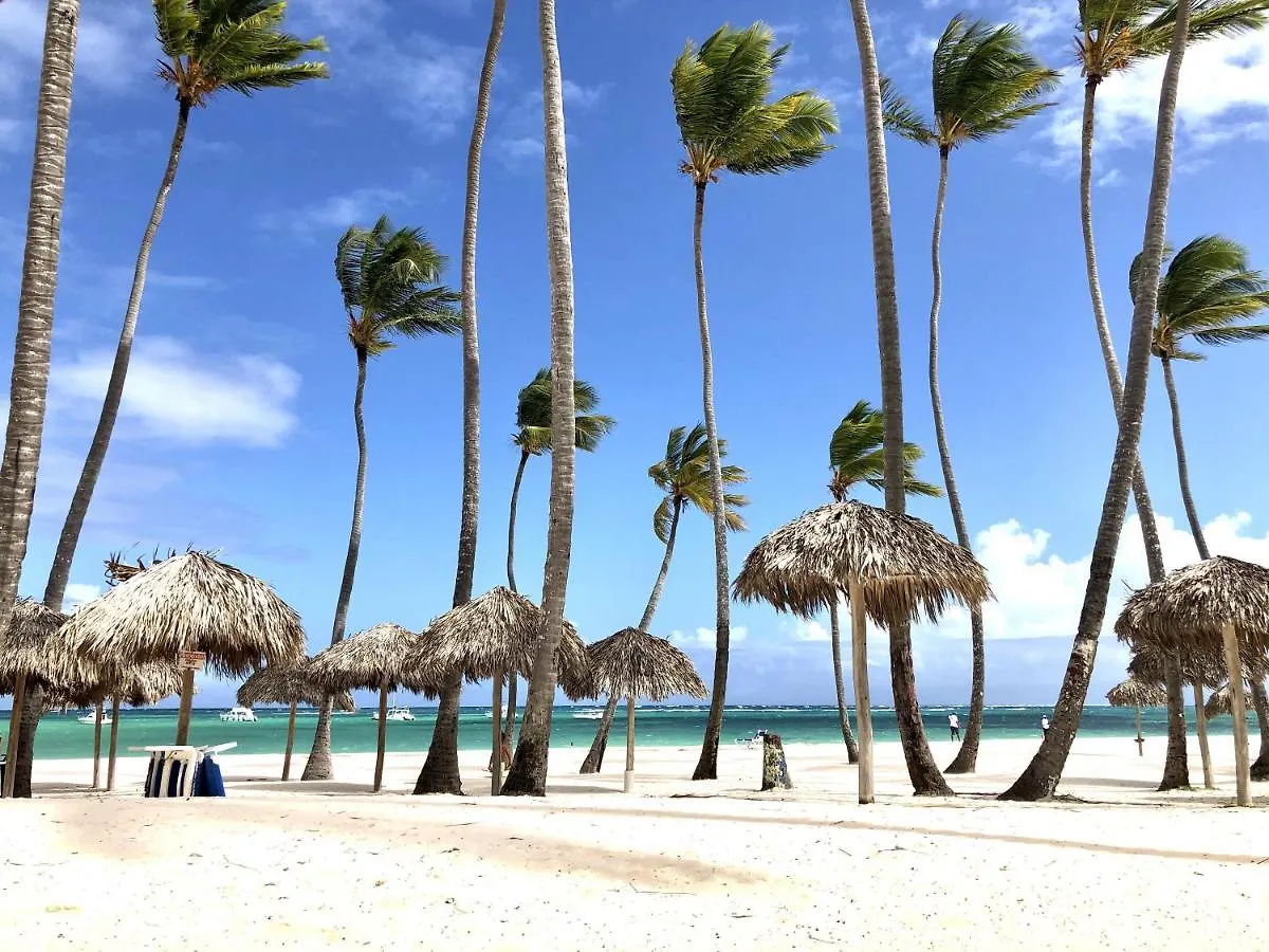 Bavaro Beach Homes With Wifi Kitchen Parking Bbq Punta Cana